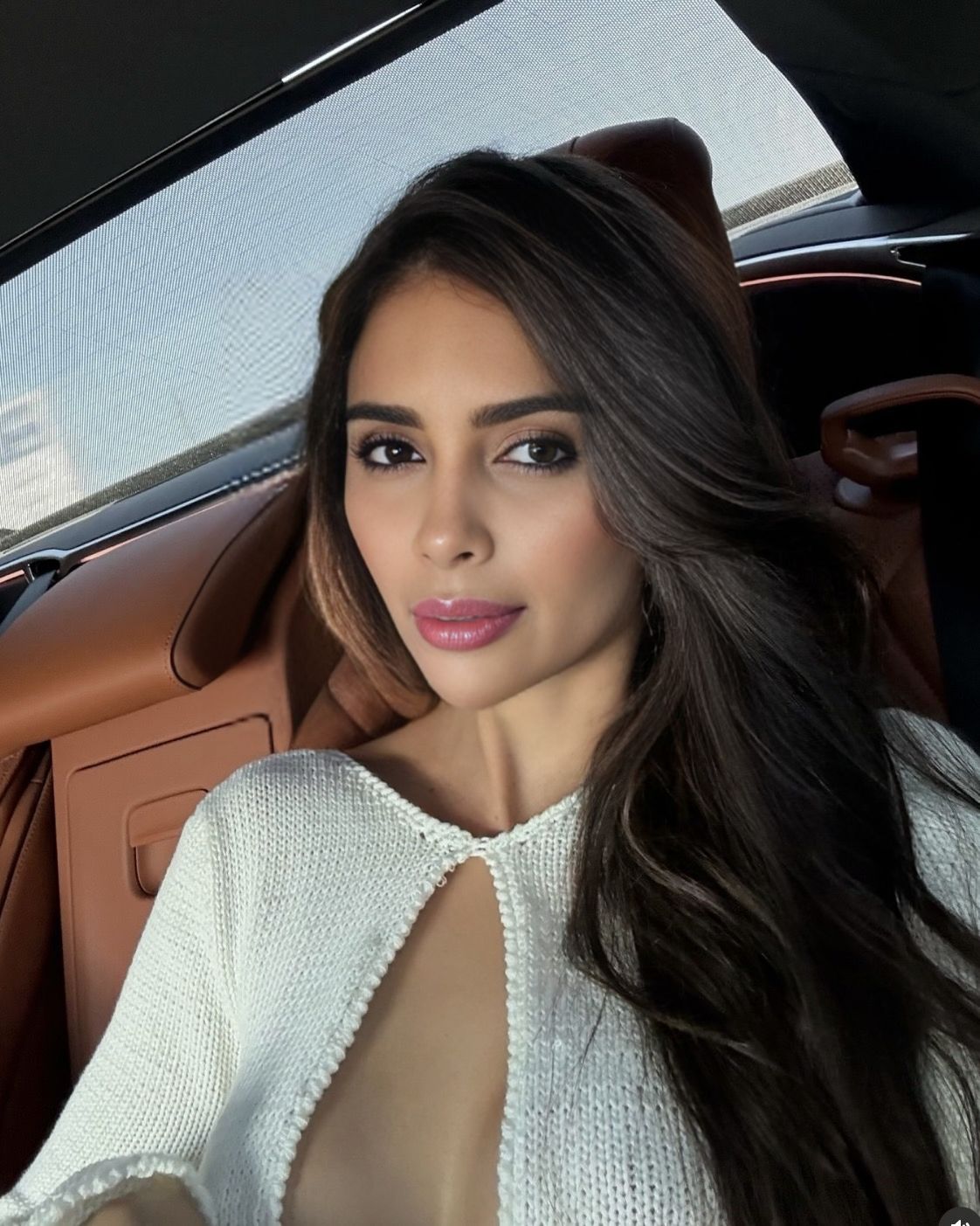 Escort - LUCIANA - Ibiza Tops